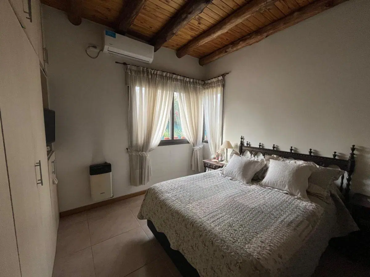 CASA BARRIO FURLOTTI EN ALQUILER 4