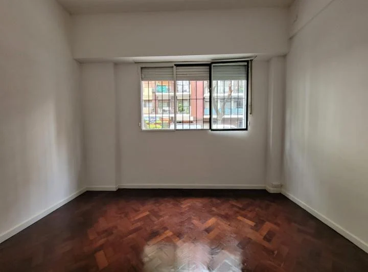 BELGRANO:  3 amb. calle a/profesional  impecable V. Loreto 2500 3