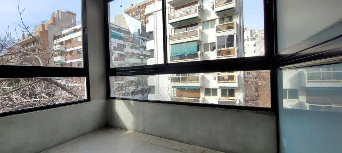BELGRANO: 1 amb. como estrenar! amplio Cespédes 2619 4