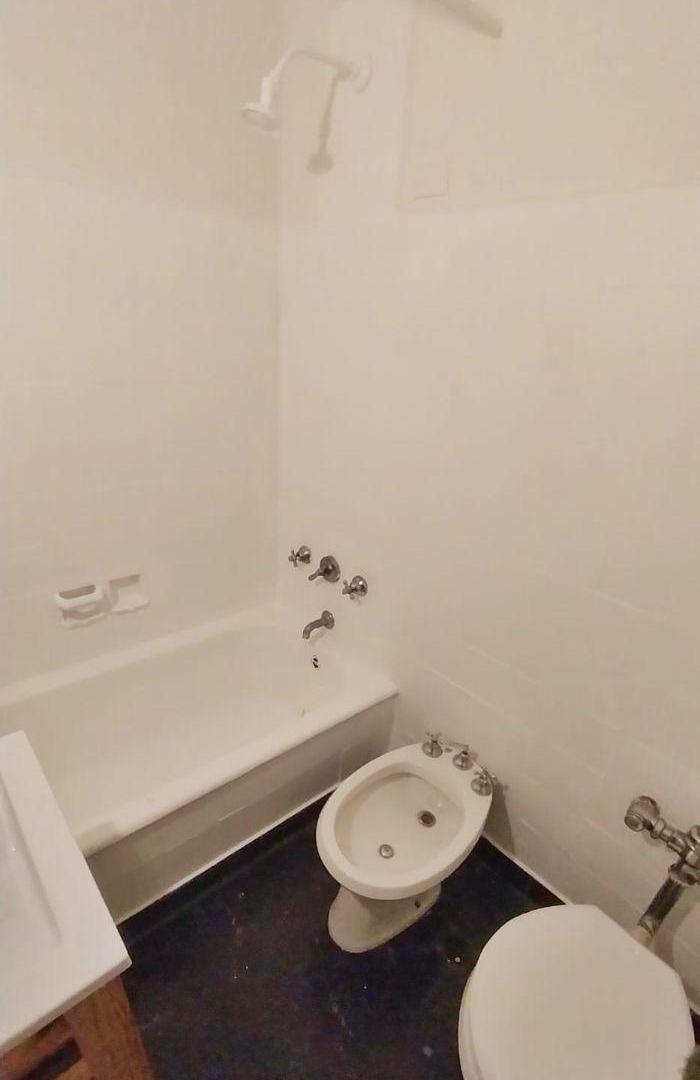 Foto de Excelente 4 Amb Sobre Av de Los Incas. Belgrano R. 70 m². Solo Uso, imagen 5