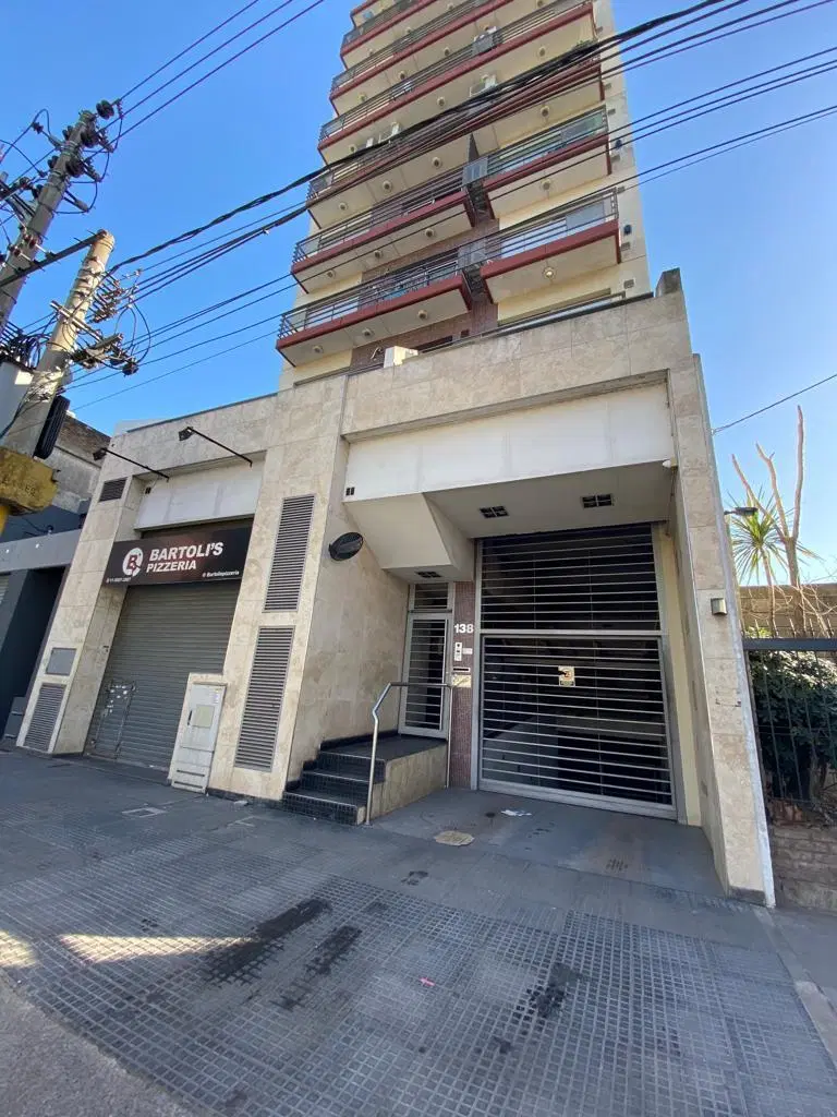 DEPARTAMENTO 2 AMBIENTES EN ALQUILER EN VARELA CENTRO CON COCHERA 5