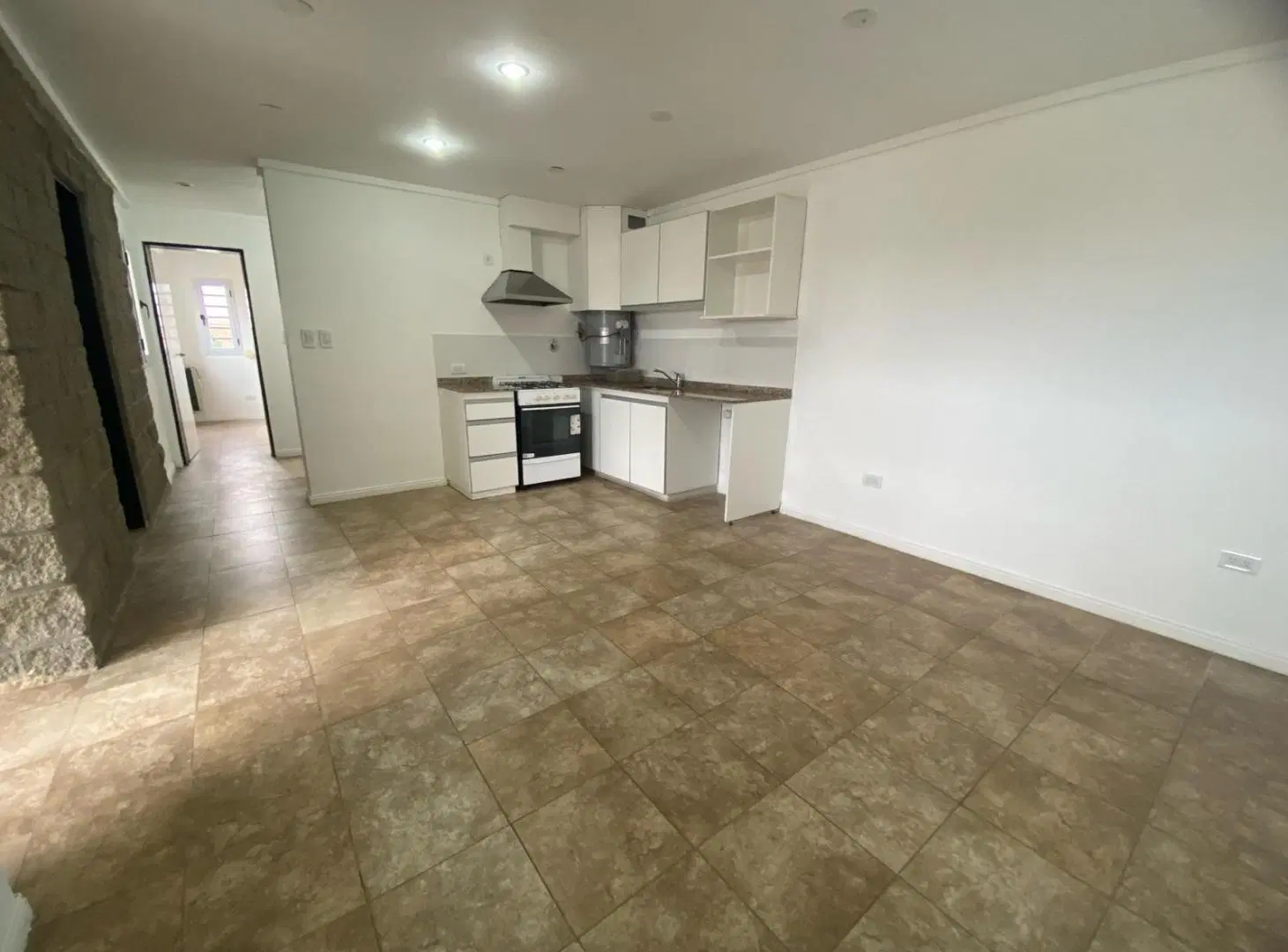 Departamento 2 ambientes en Quilmes Oeste en alquiler 4