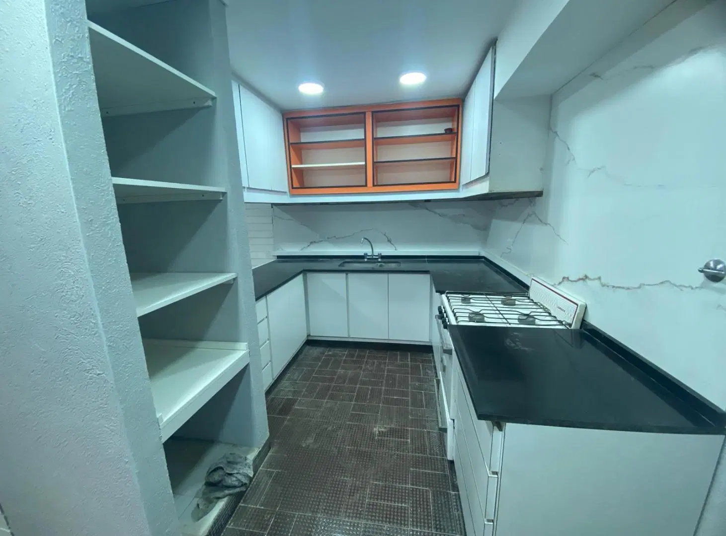 Casa 4 ambientes en alquiler en Florencio Varela 3