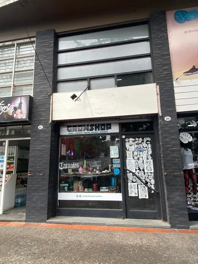 Local en el centro de Quilmes en alquiler 1