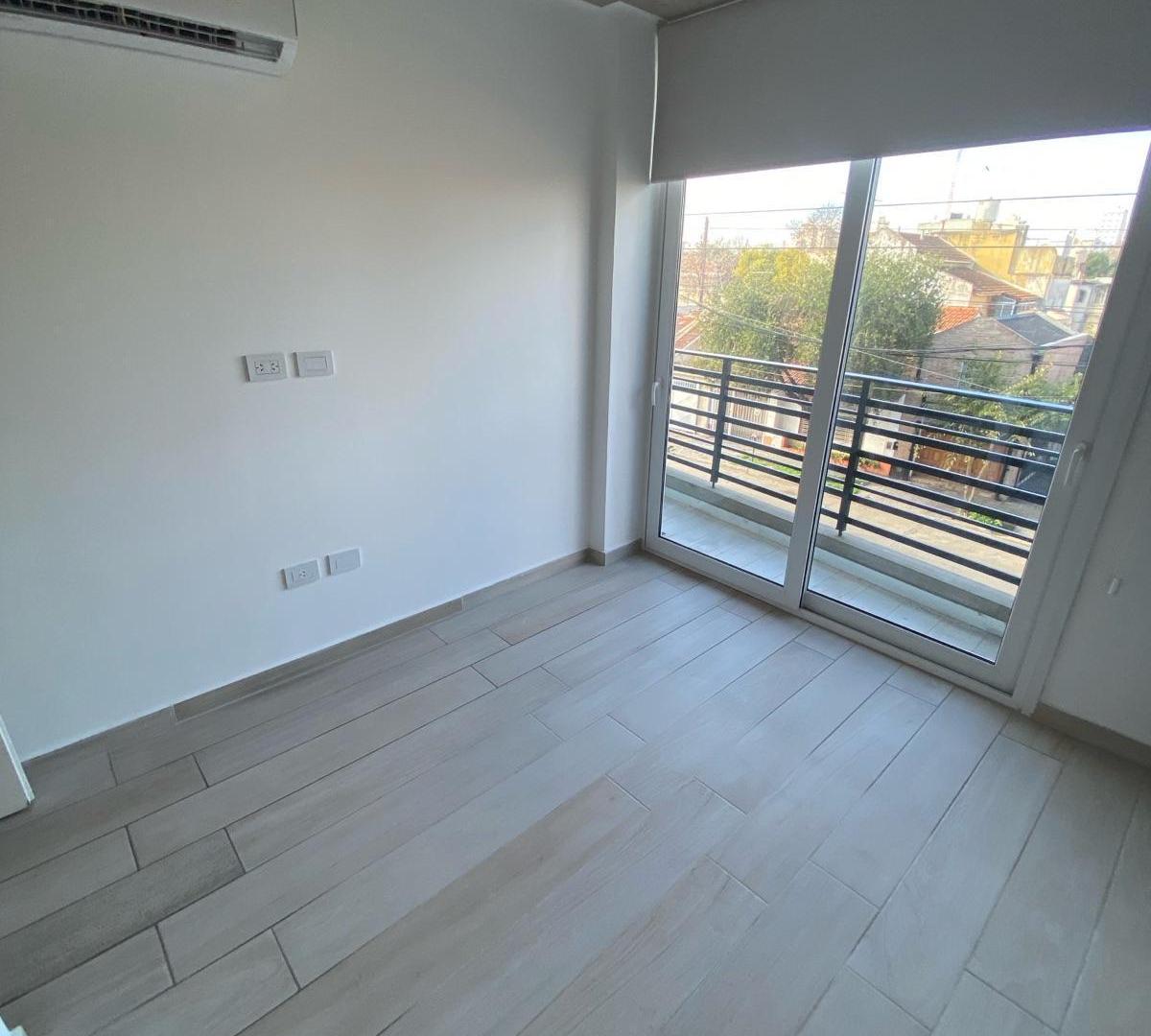 Foto de Departamento en Quilmes dos ambientes en alquiler, imagen 3