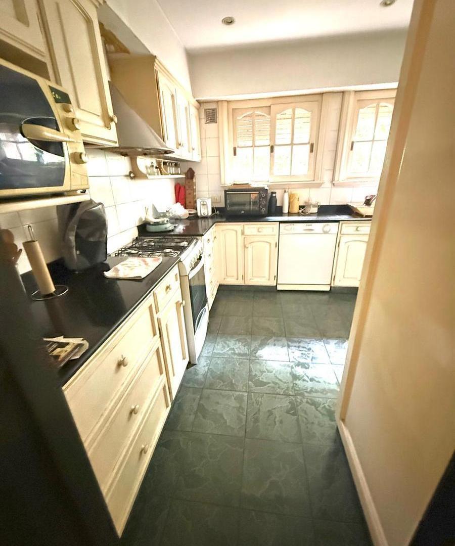 Foto de Hermosa casa en Quilmes residencial, imagen 4