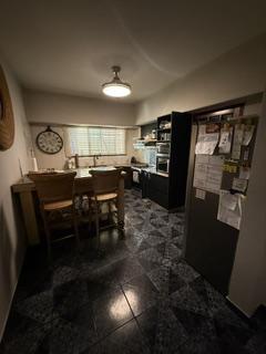 Foto de Hermosa casa 4 ambientes con piscina y jardin, imagen 4