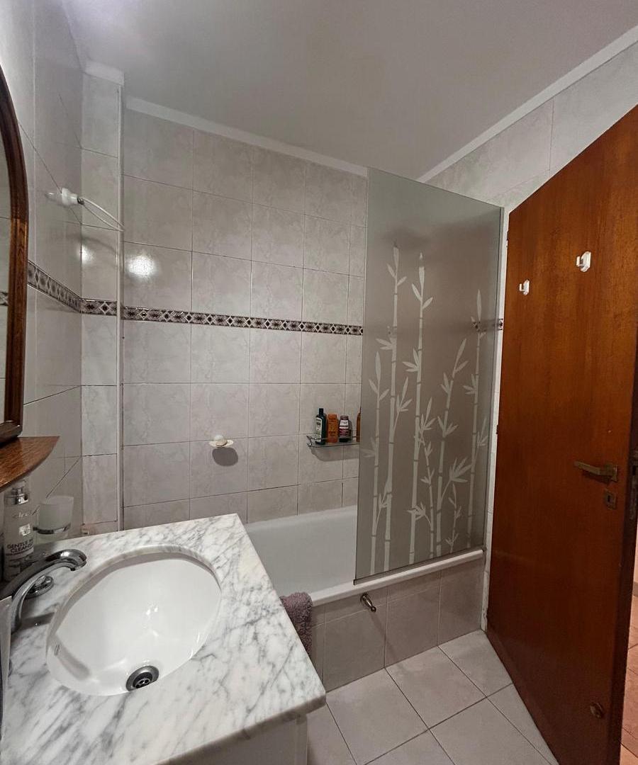 Foto de AMPLIO DEPARTAMENTO DE 2 AMBIENTES - APTO CREDITO, imagen 4