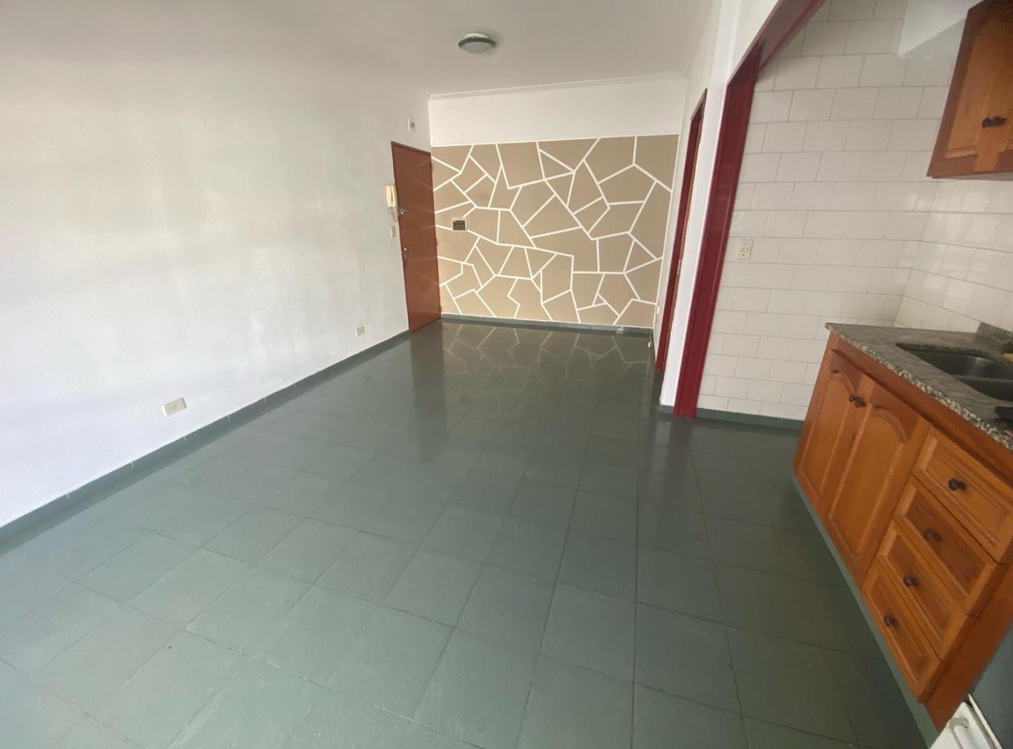 Foto de Departamento 2 ambientes en alquiler en Florencio Varela, imagen 4