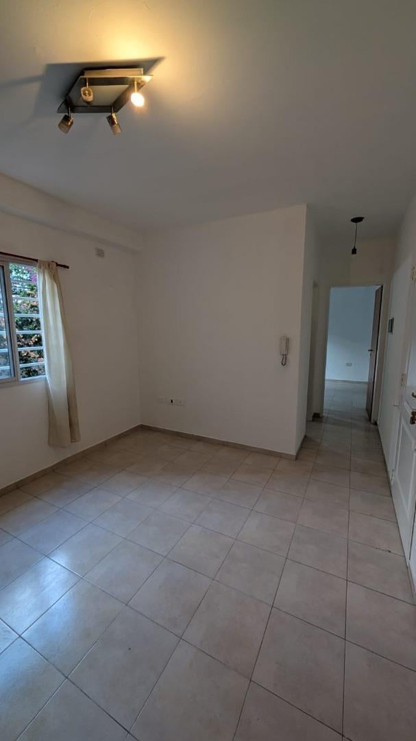 Foto de Alquiler departamento 2 ambientes con cochera, imagen 3