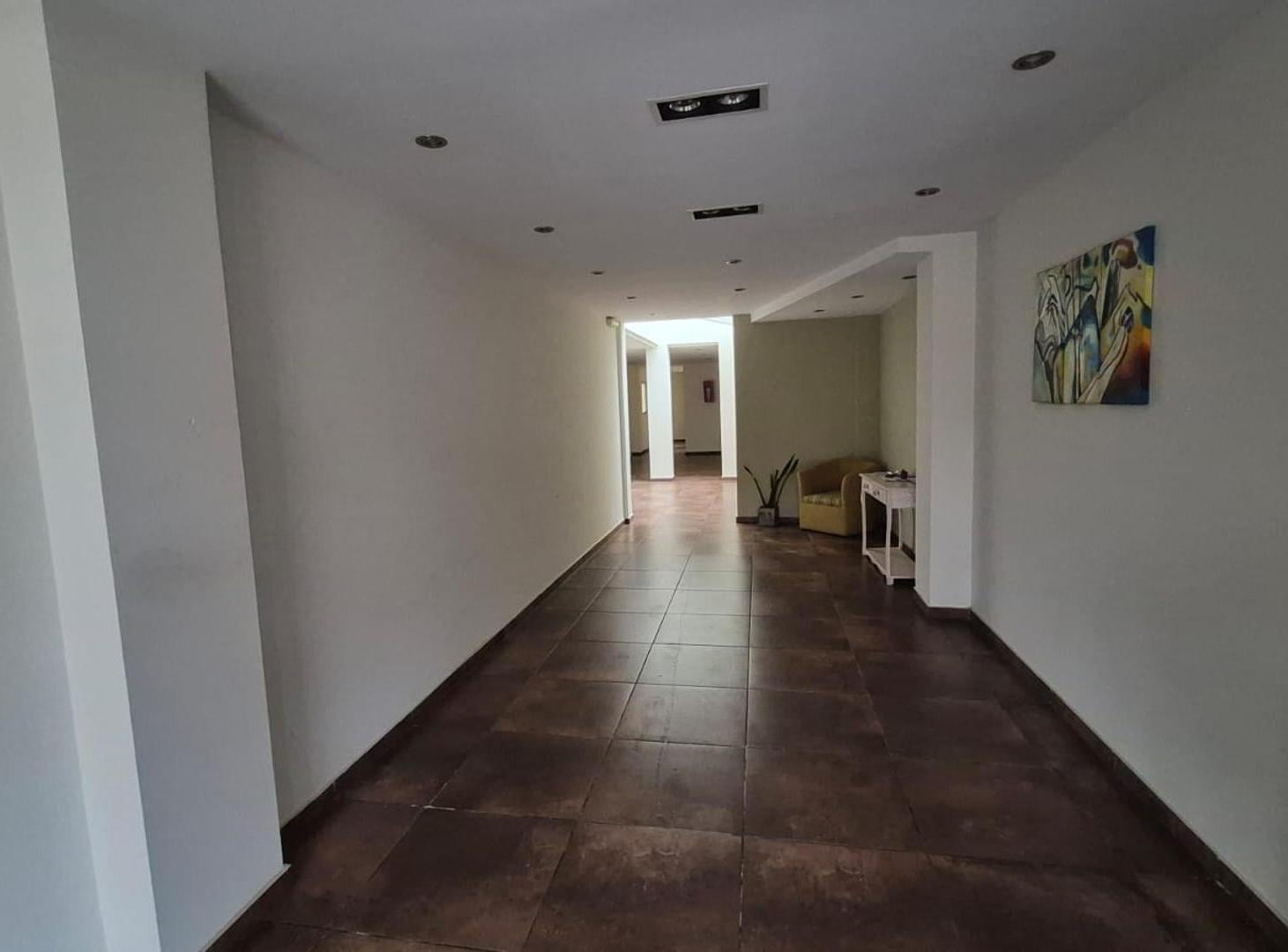 Foto de Venta departamento dos ambientes con cochera, Lomas Este, imagen 1