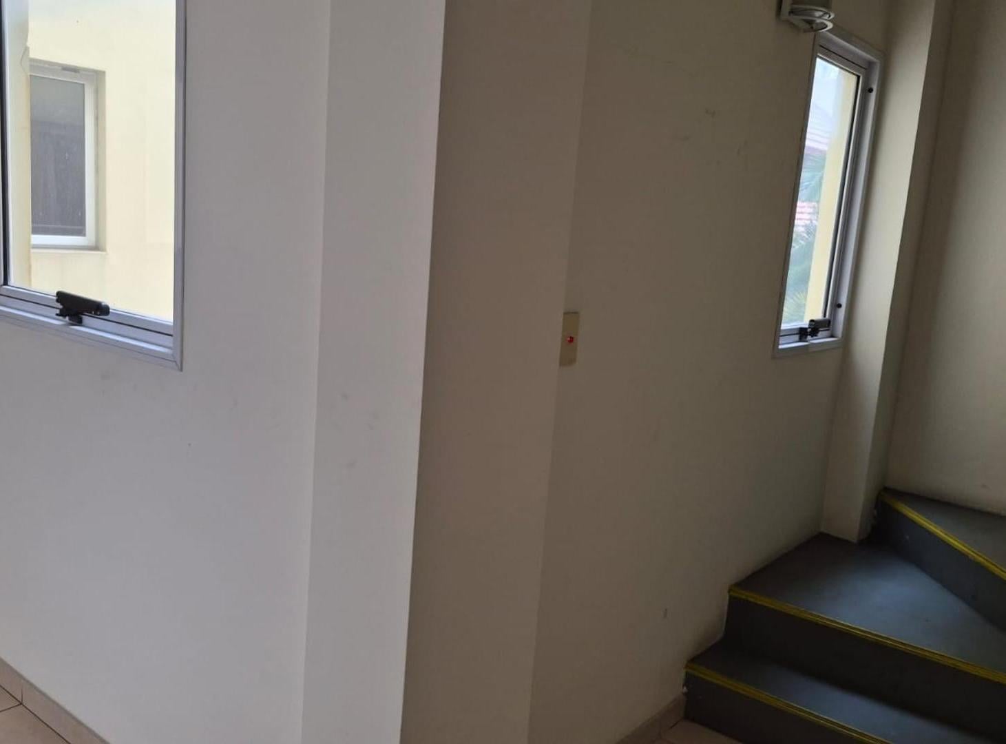 Foto de Venta departamento dos ambientes con cochera, Lomas Este, imagen 3