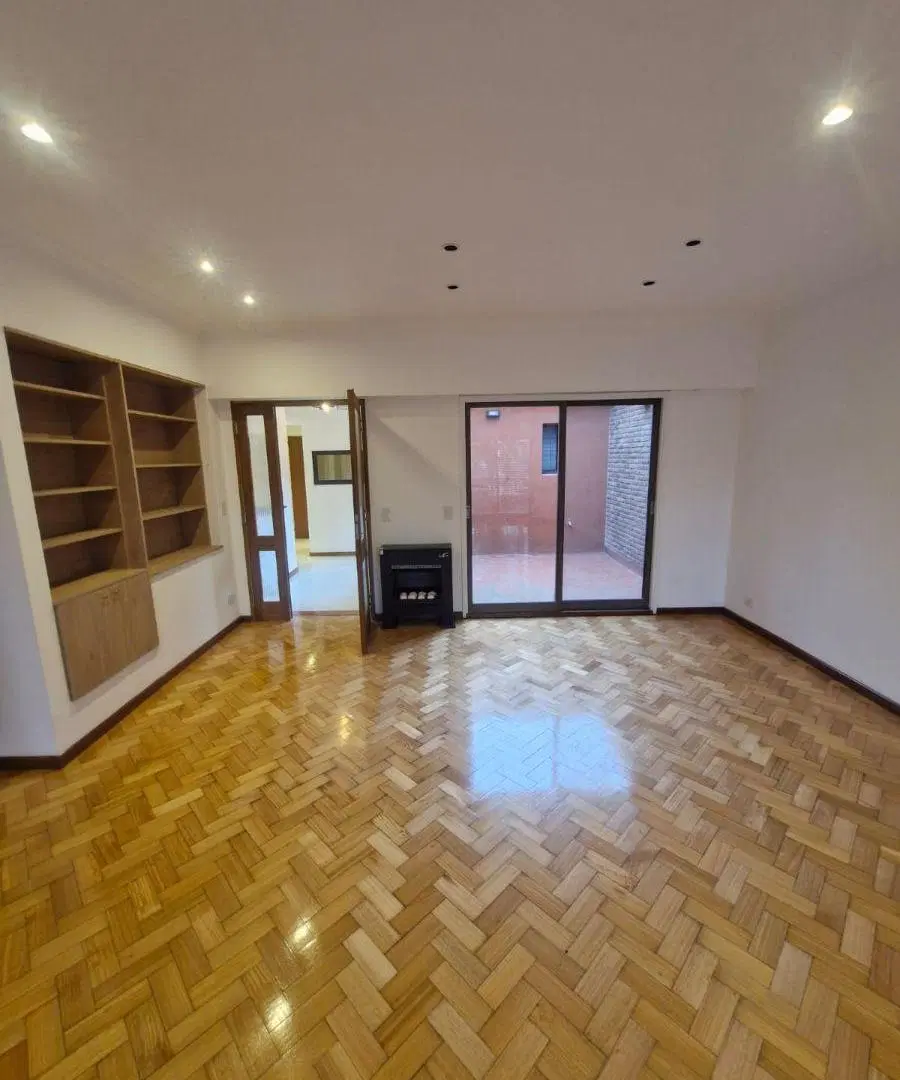 EXCELENTE DEPTO EN PRIMER PISO 3 DORM. BÑO Y TOIL, S/EXPENSAS 1