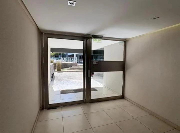 MANANTIALES  UN DORMITORIO CON ASADOR, PISCINA Y COCHERA! 3
