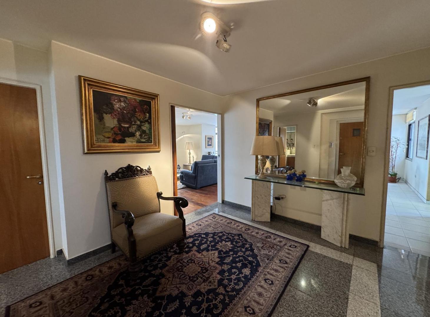 Foto de UNICO EN NUEVA CORDOBA Piso exclusivo de 3 dormitorios con 4 cocheras., imagen 4