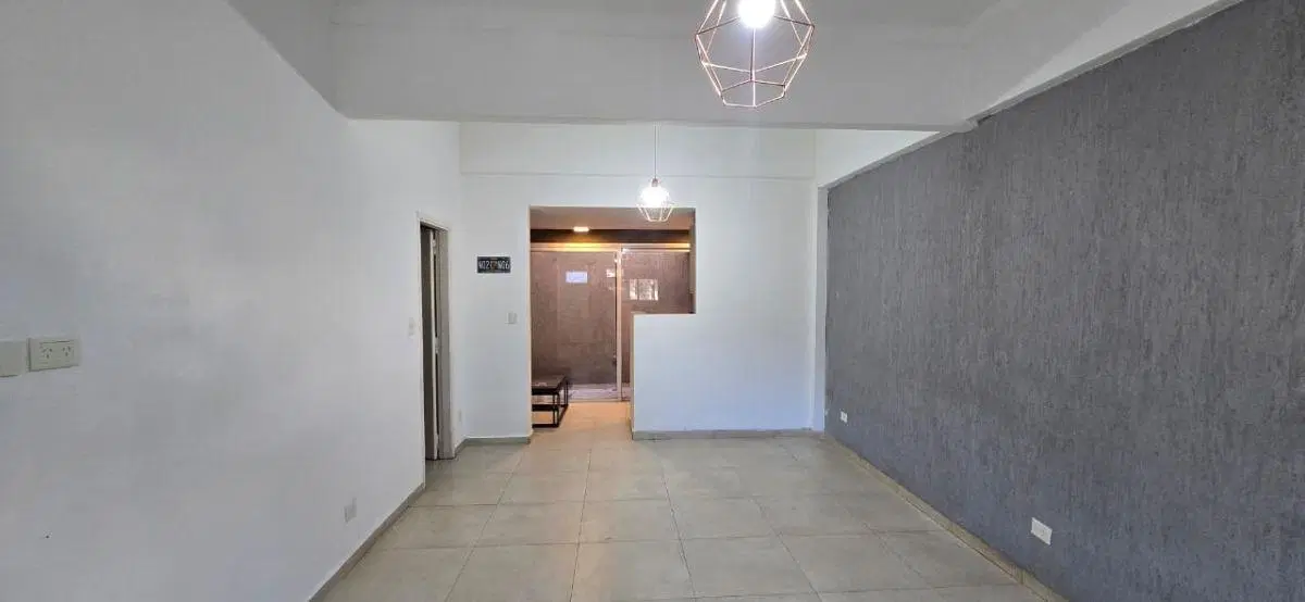 Departamento 3 Ambientes al frente con entrada individual 4