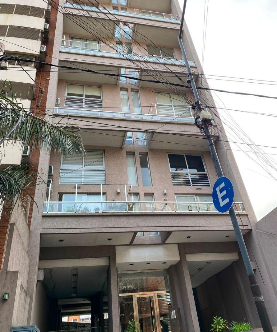 Foto de DEPARTAMENTO 3 AMBIENTES DUPLEX CON COCHERA EN ALQUILER EN LANUS OESTE, imagen 1
