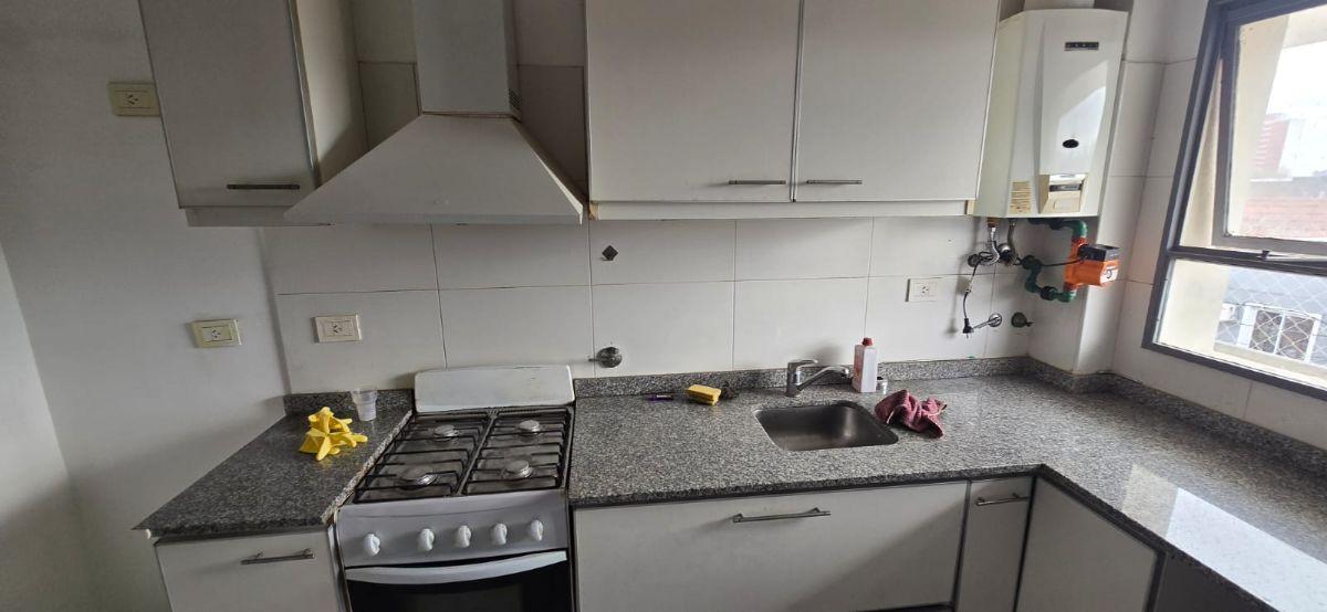 Foto de Departamento de 40 m² con 1 dormitorio en alquiler en Lanús Oeste, zona, imagen 4
