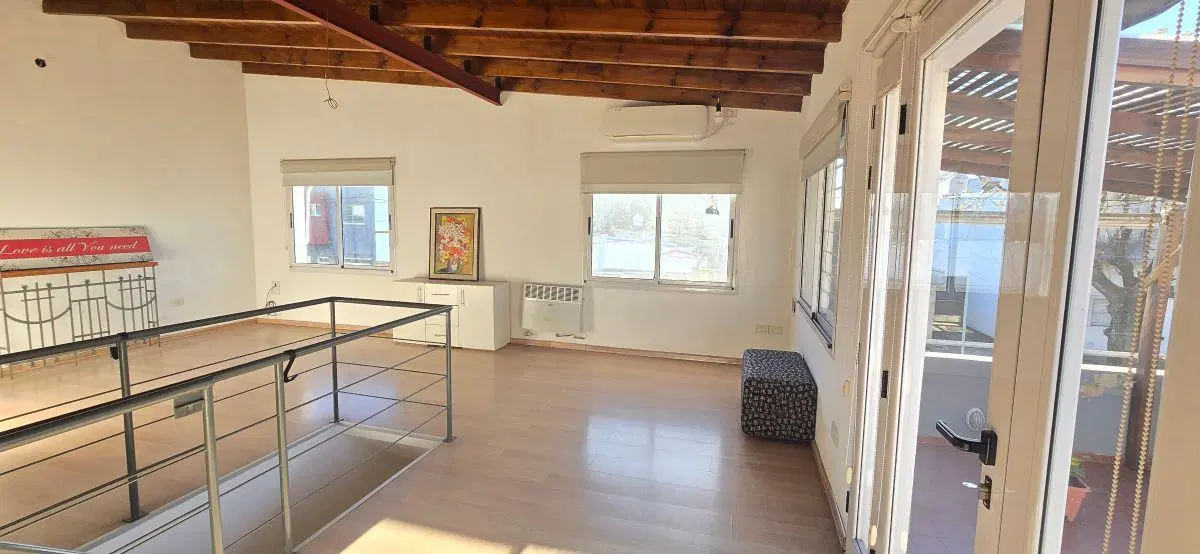 ALQUILER DE CASA COMERCIAL/PROFESIONAL 3