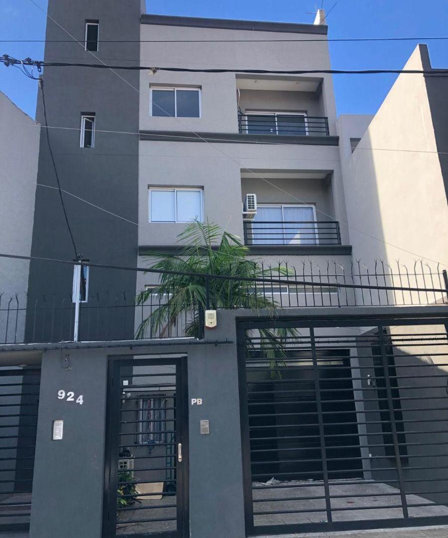 Alquiler Departamento, Moderno, Frente - 58 mtros - Madero