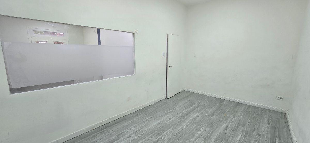 Foto de Alquiler local Comercial Oficinas Consultorio Deposito Ramos Mejia, imagen 5