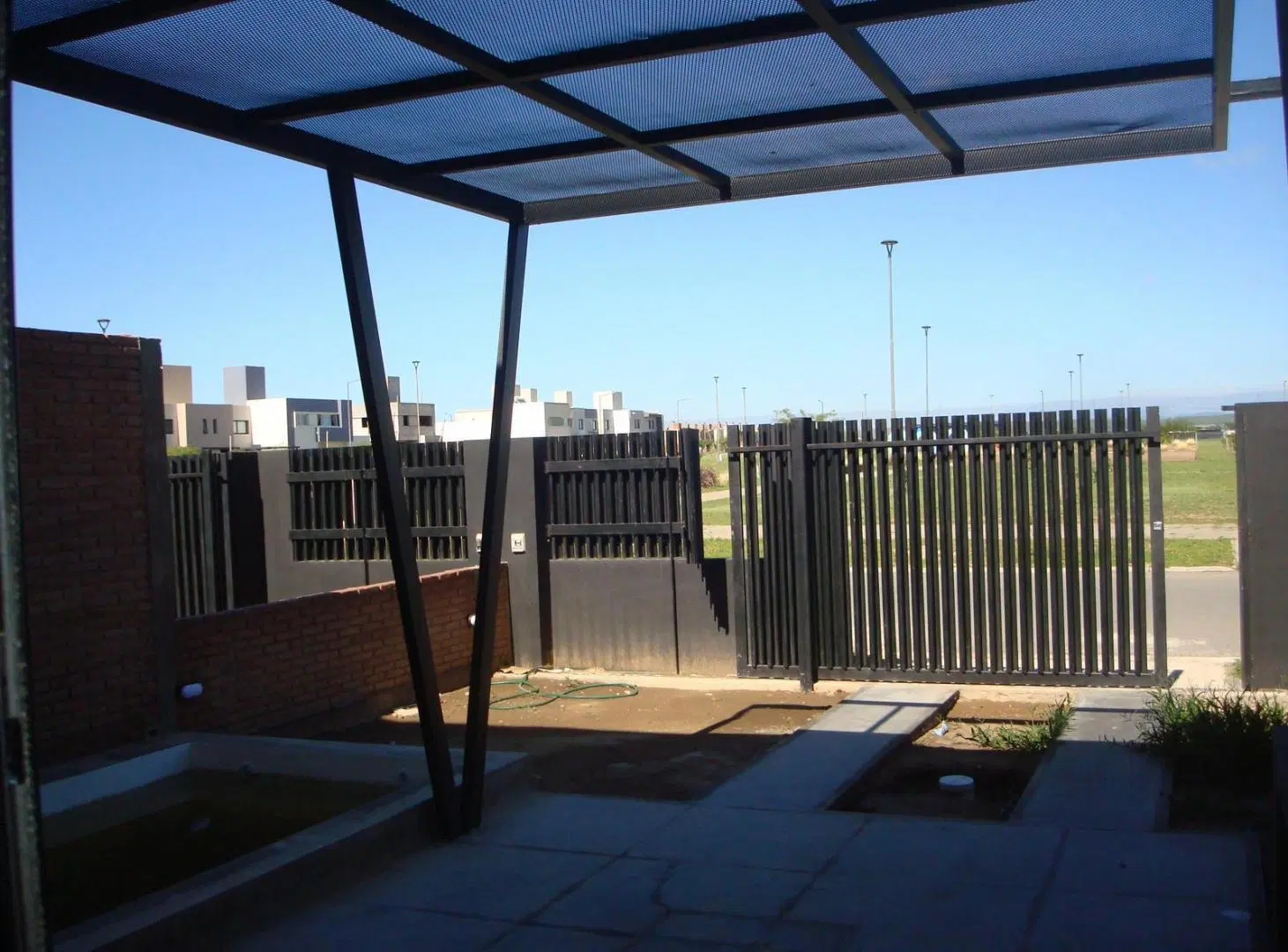 Duplex en Venta en Colinas de Manantiales 2