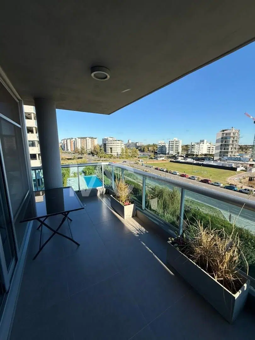 Departamento  en Venta en Puerto Escondido, Nordelta, Tigre 3