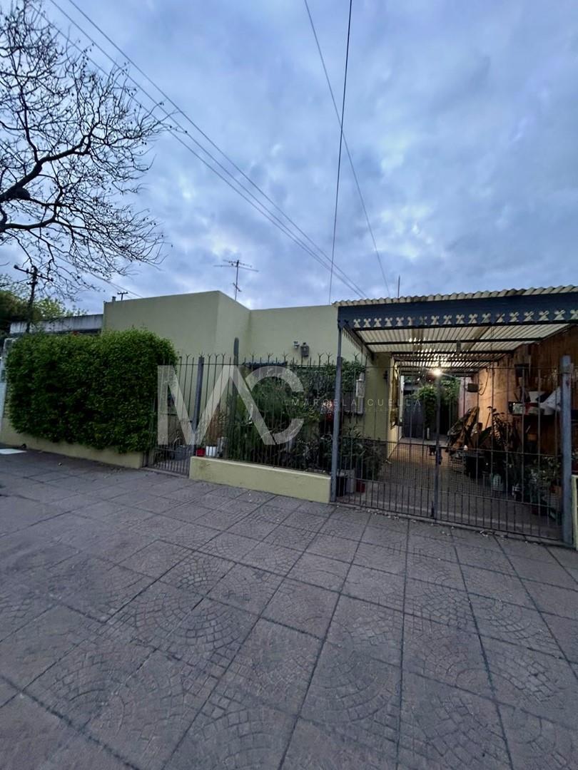 Foto de Casa Quinta en Venta en Moreno, G.B.A. Zona Oeste, Argentina, imagen 2