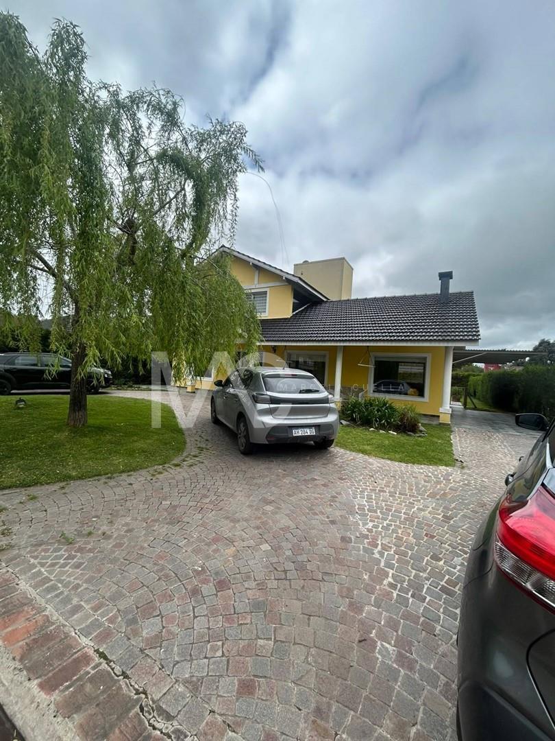 Foto de Casa Chalet en Venta en Moreno, G.B.A. Zona Oeste, Argentina, imagen 1