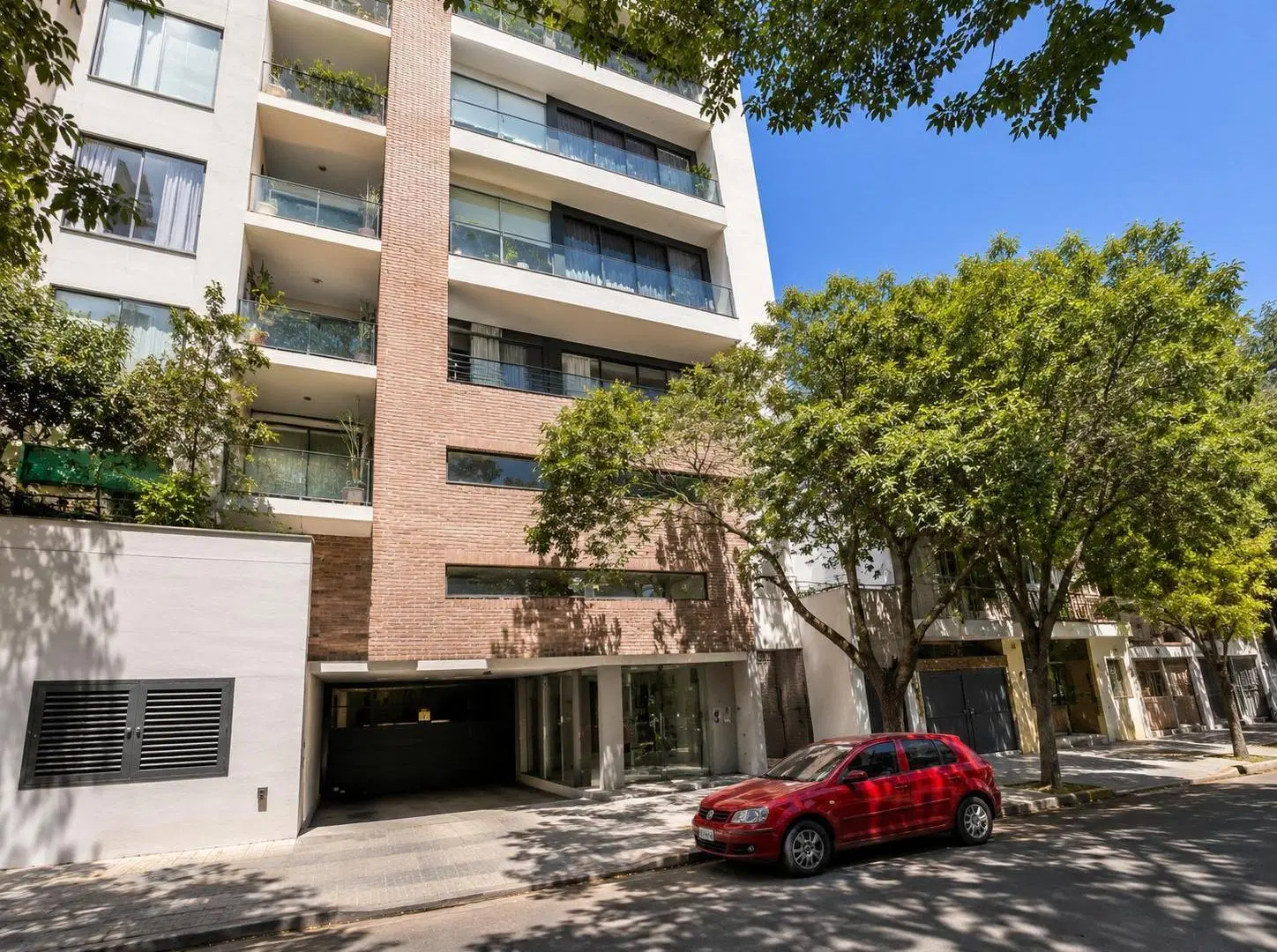 Venta Monoambiente en Luis Agote 2