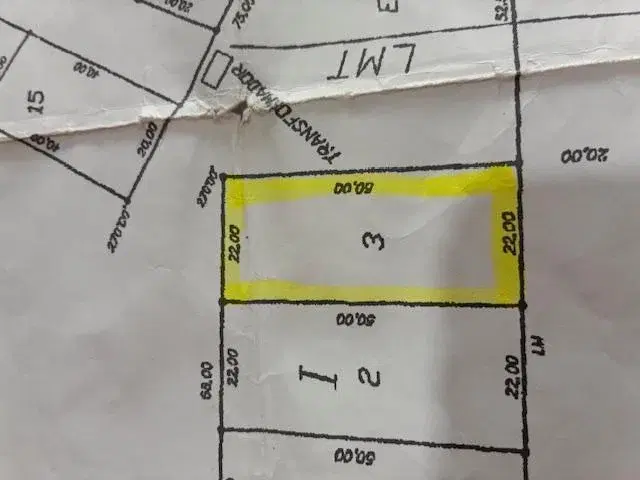 Terreno en venta en la villa Alumine. 8