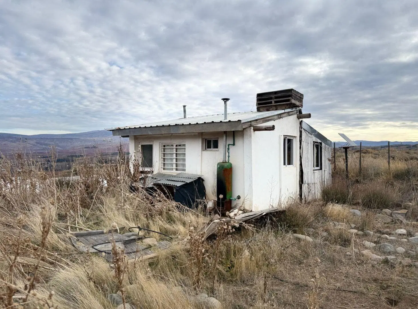 Vendo Casa 2 Dormitorios amplia a terminar Alumine Neuquen 2