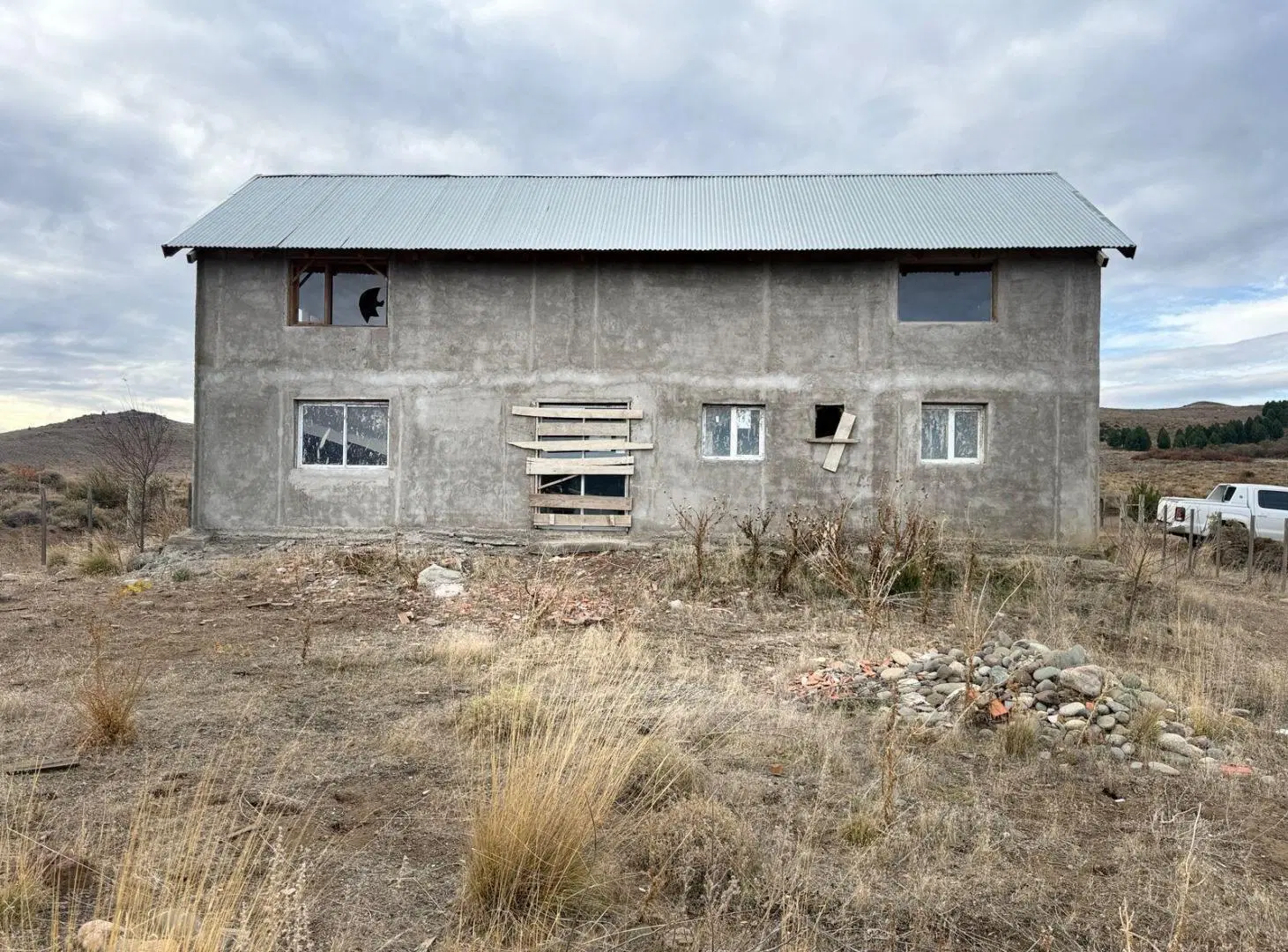 Vendo Casa 2 Dormitorios amplia a terminar Alumine Neuquen 5