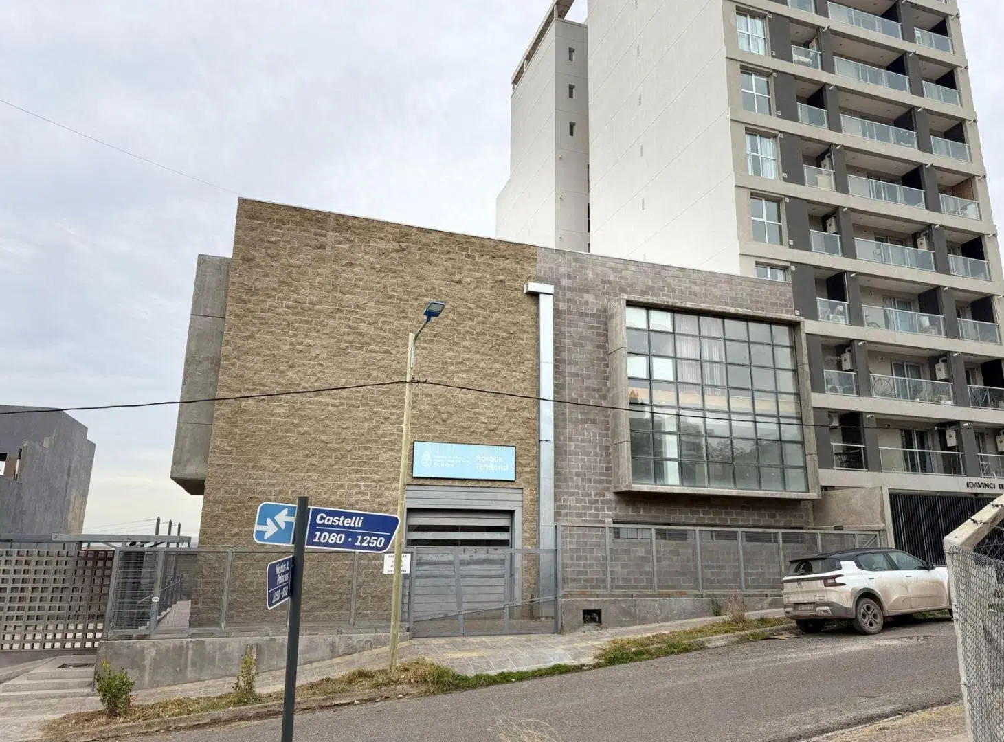 Vendo o Alquilo Oficinas de 700 m2 en Terreno de 1027 m2 apto Edificio en altura B° Gama Neuquén 5
