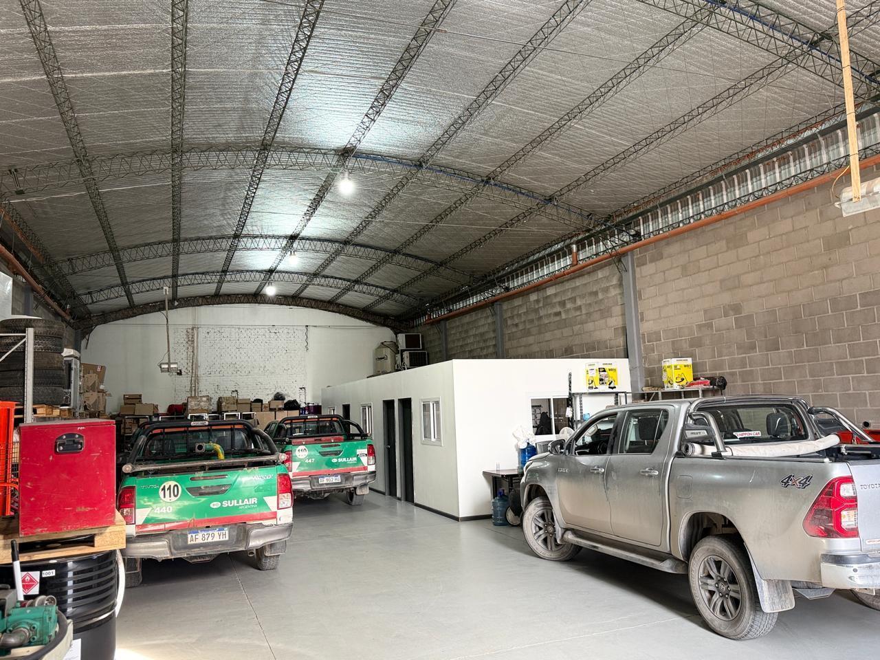 Foto de Alquiler de Galpon Neuquén a metros de Ruta, imagen 3
