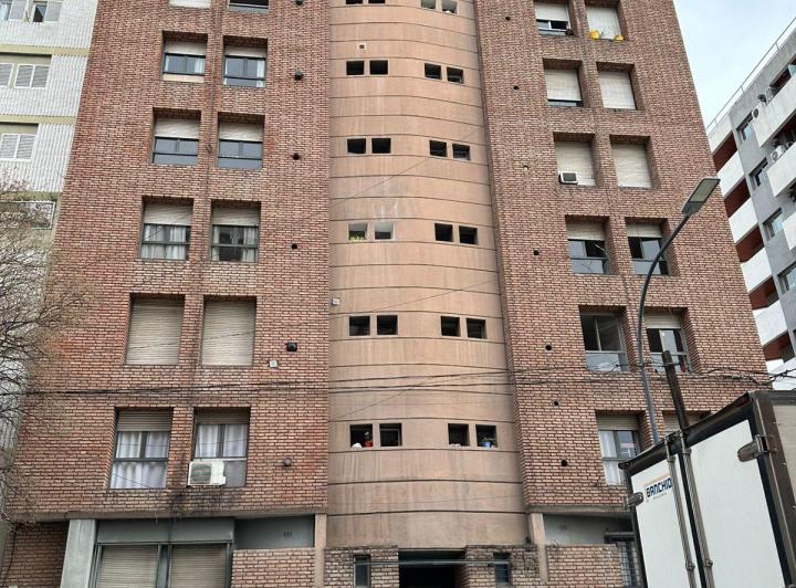 Alquiler de dpto en Duarte Quiros 1097 - 1 dorm. 1
