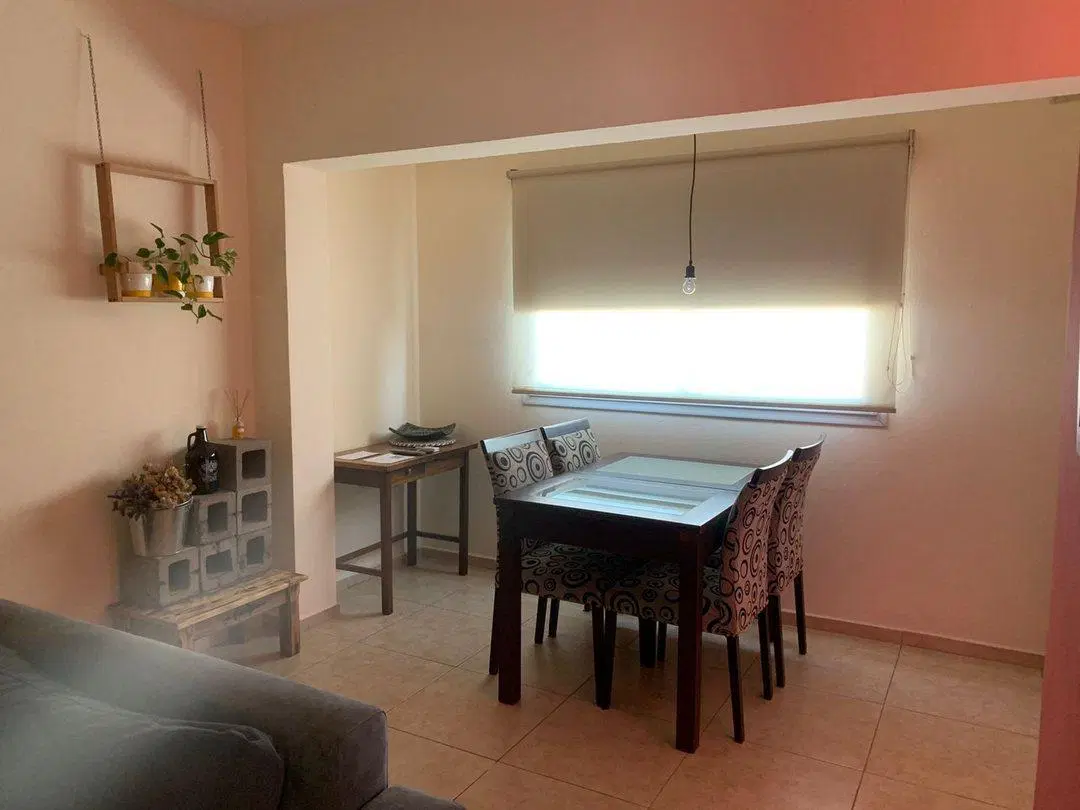 Venta depto., 1 habitación, 5ta sección -apto crédito- 5