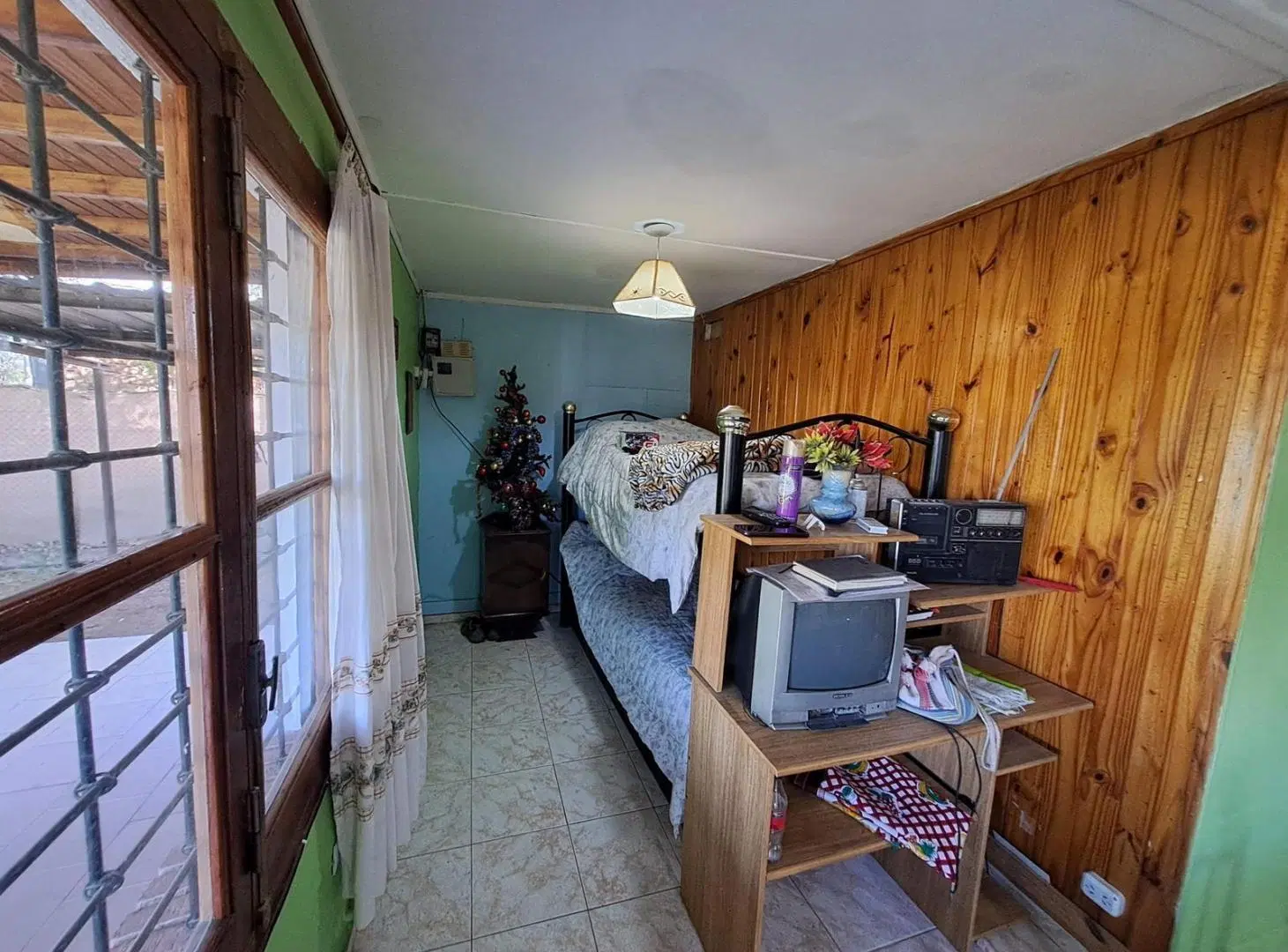 Casa con pileta APTA CREDITO - B° Granja Lomas de Chacras 5