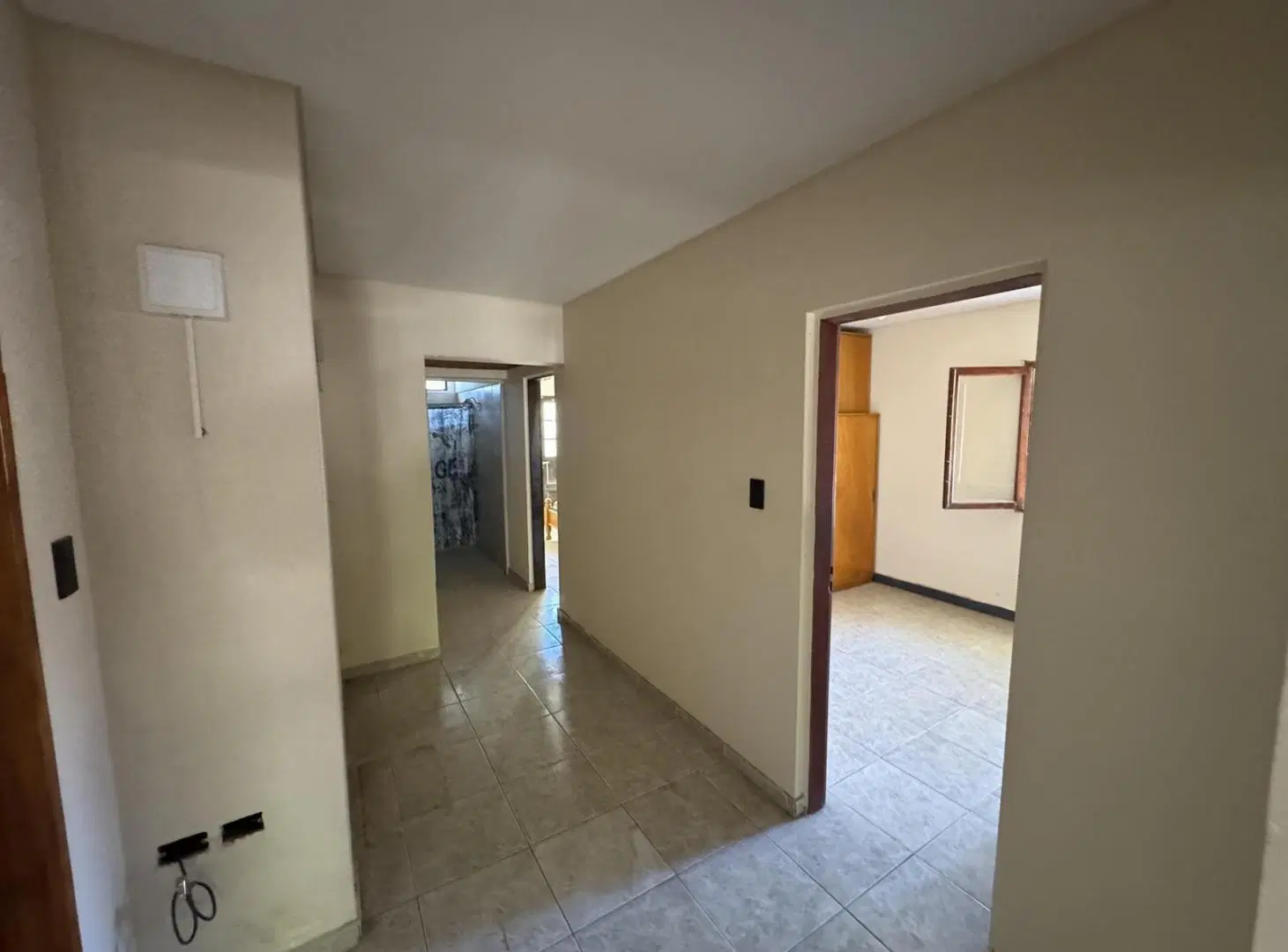 Venta de casa y mas 2 departamentos Las Heras 3