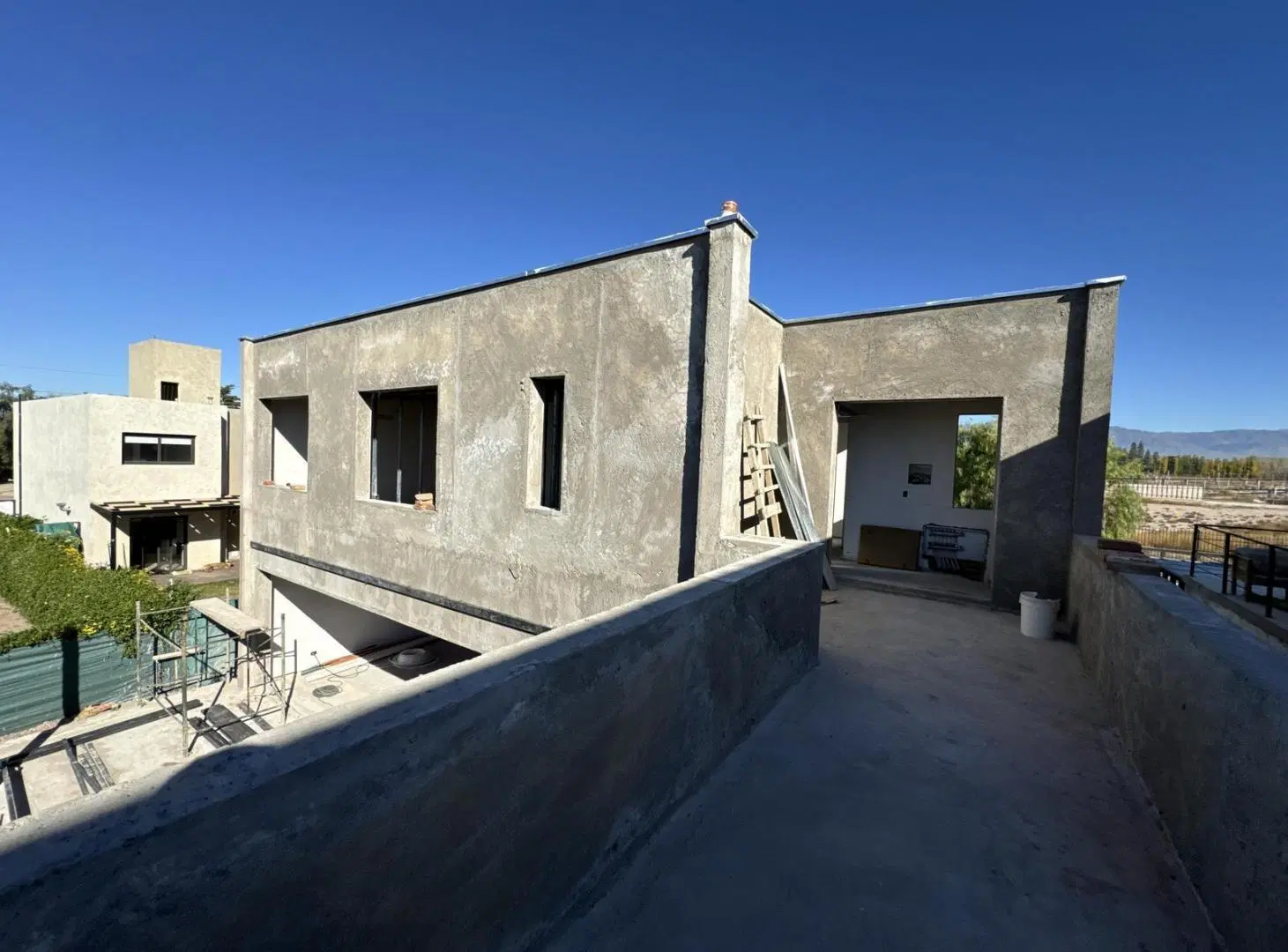Venta de Casa a Estrenar Barrio Privado Lujan de Cuyo 3