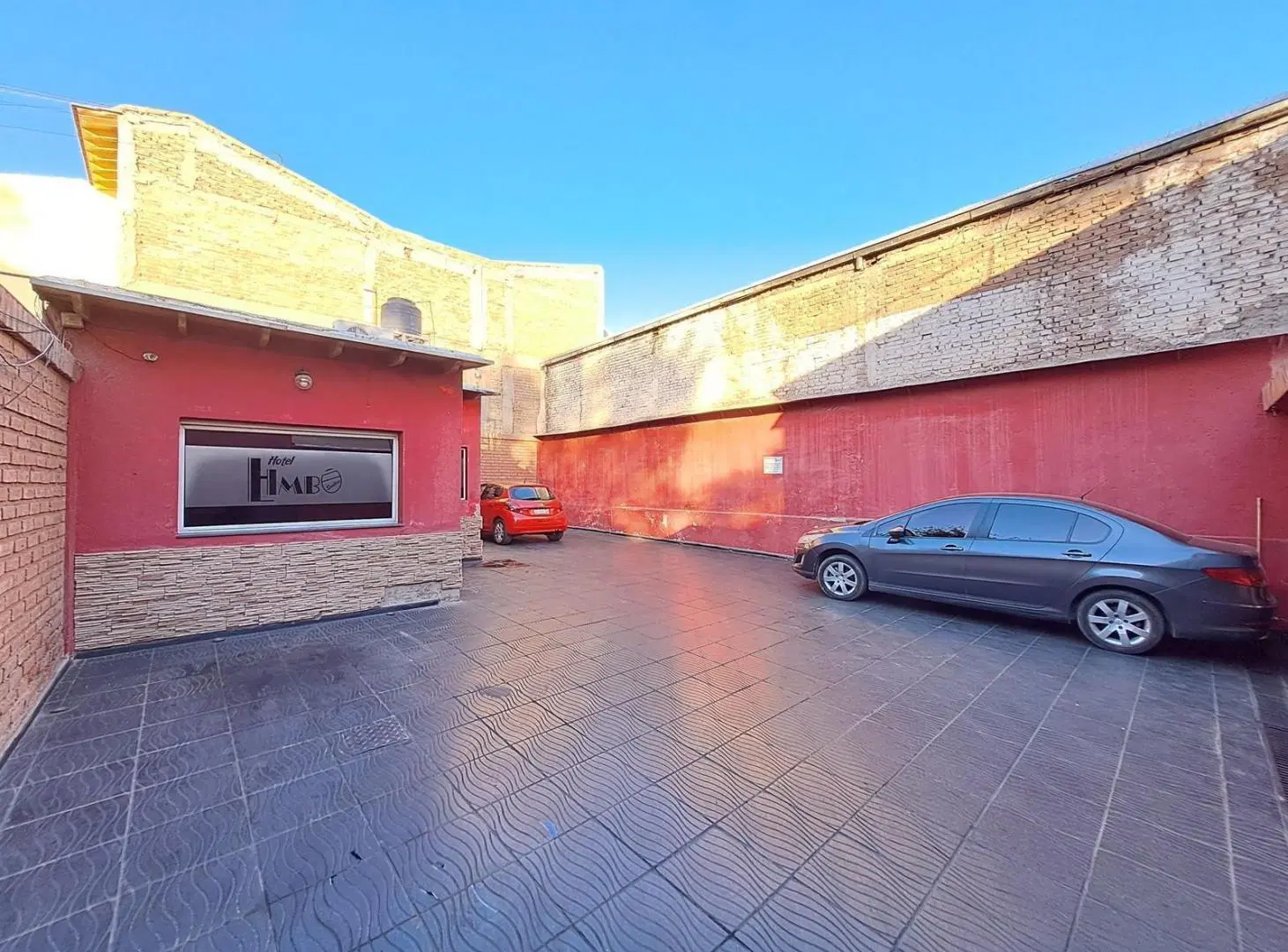 Hotel en Venta - 12 habitaciones - 4° seccion EN FUNCIONAMIENTO 3