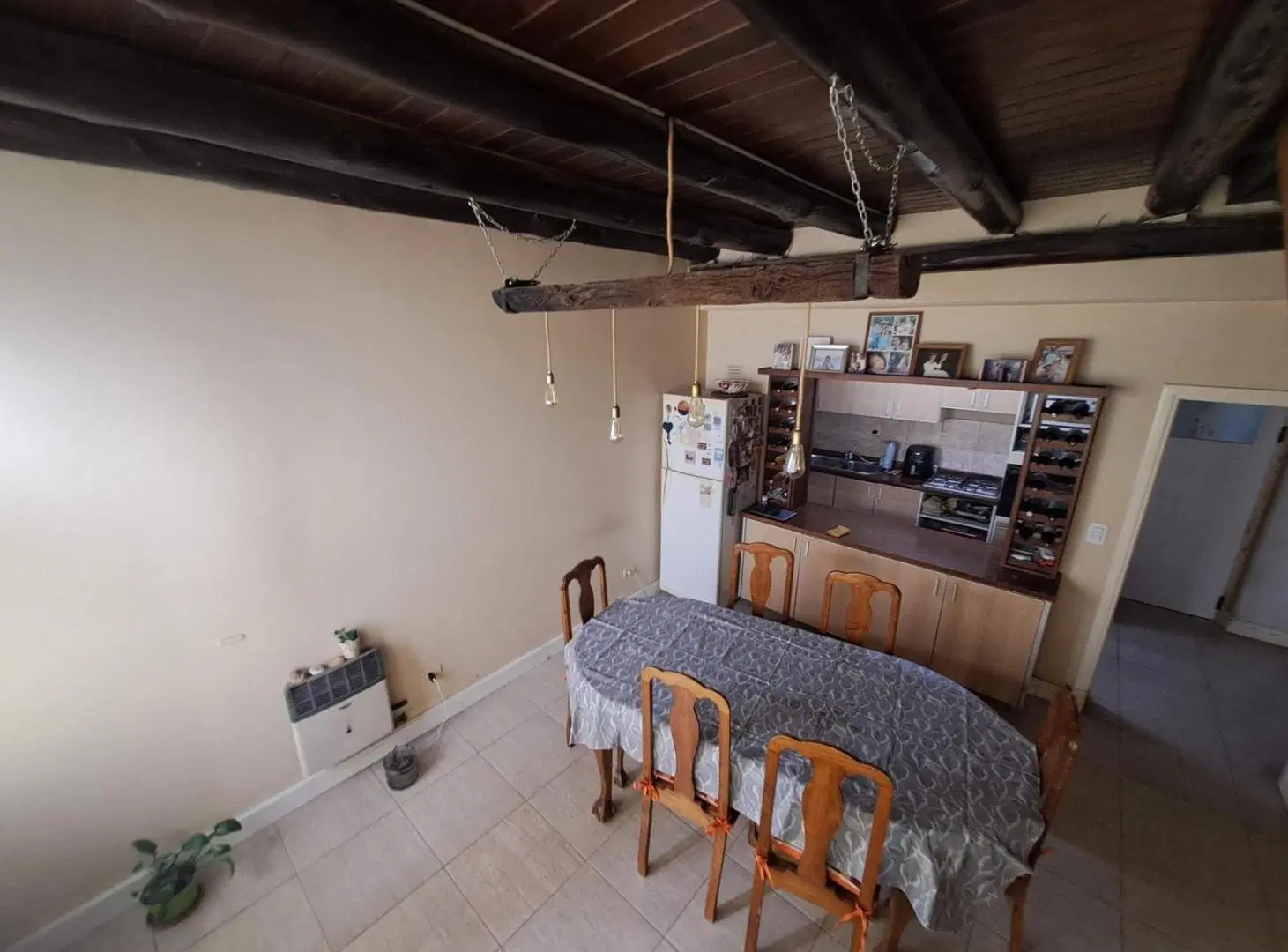 Casa en Venta - 3 dormitorios, 2 baños, amplio Jardín y terraza 3