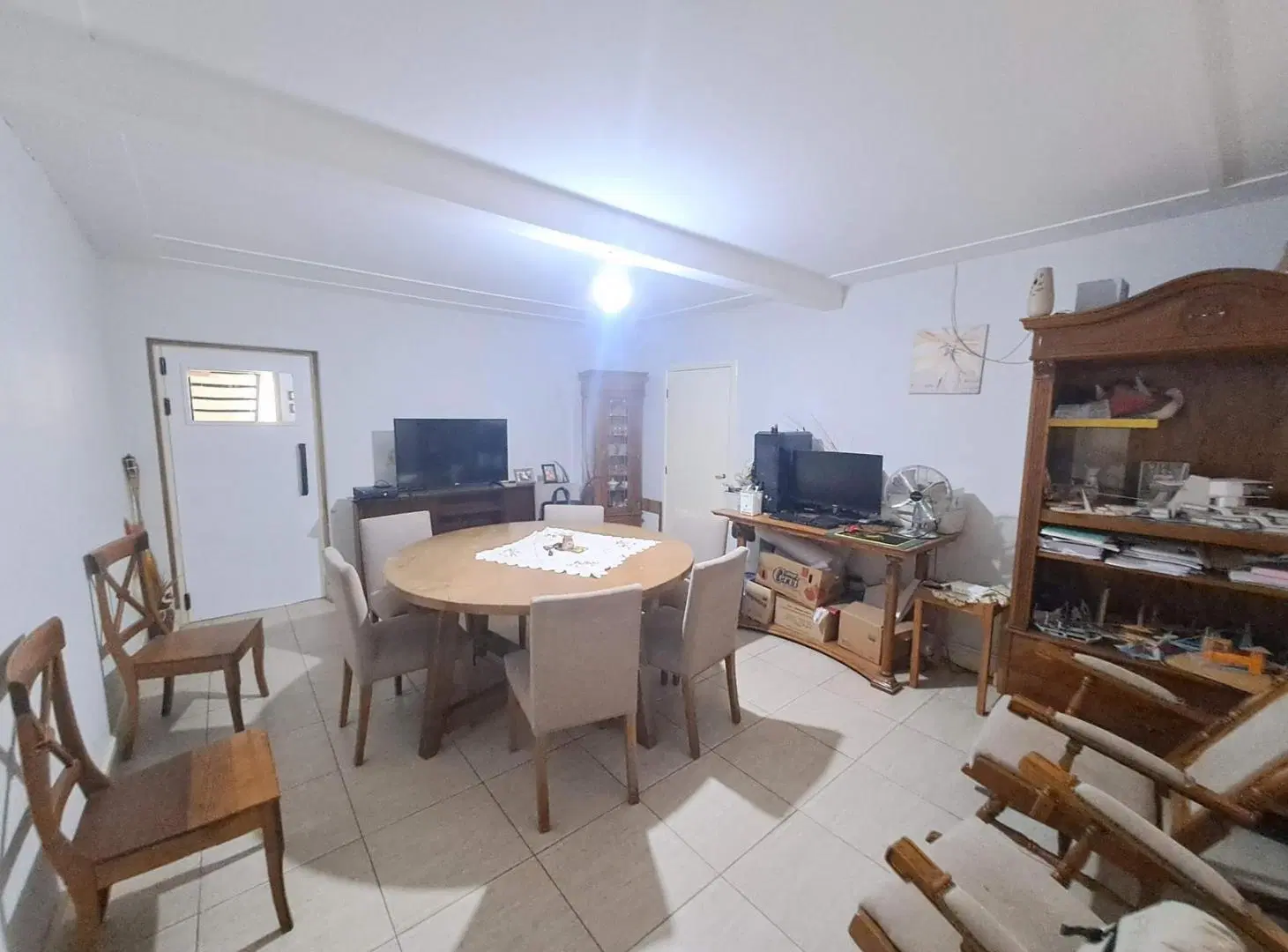 Casa en Venta - 3 dormitorios, 2 baños, amplio Jardín y terraza 2