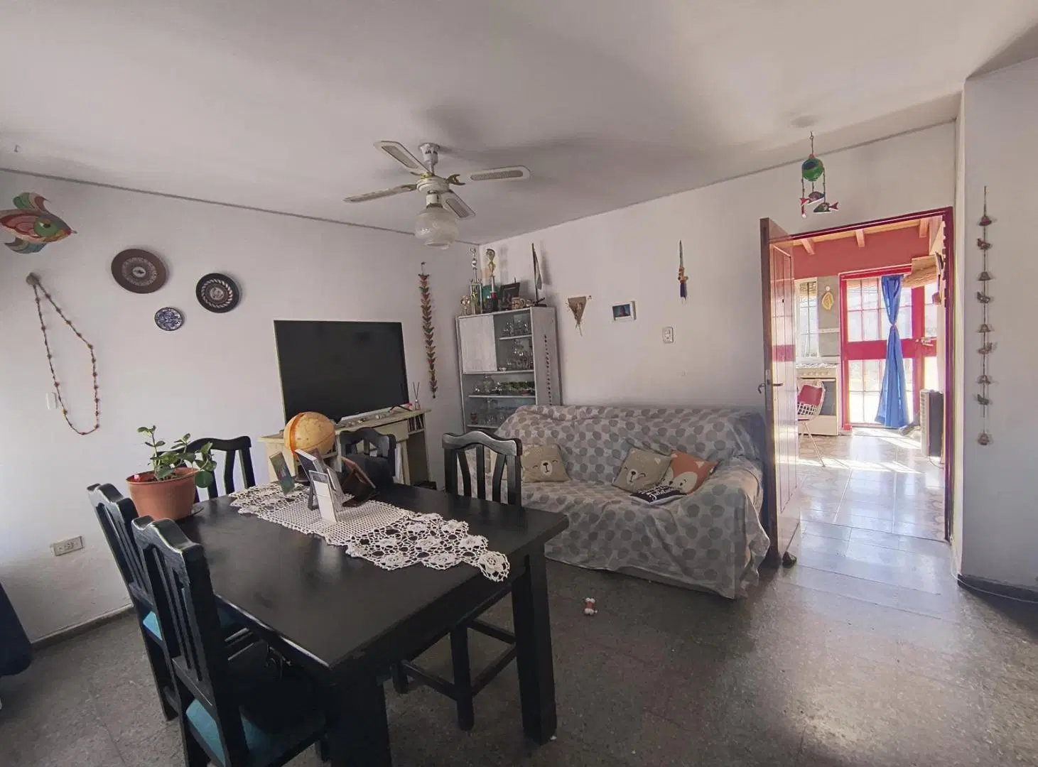 Casa en Venta Barrio Trapiche/ 4 dormitorios/ 3 baños/ cochera 3