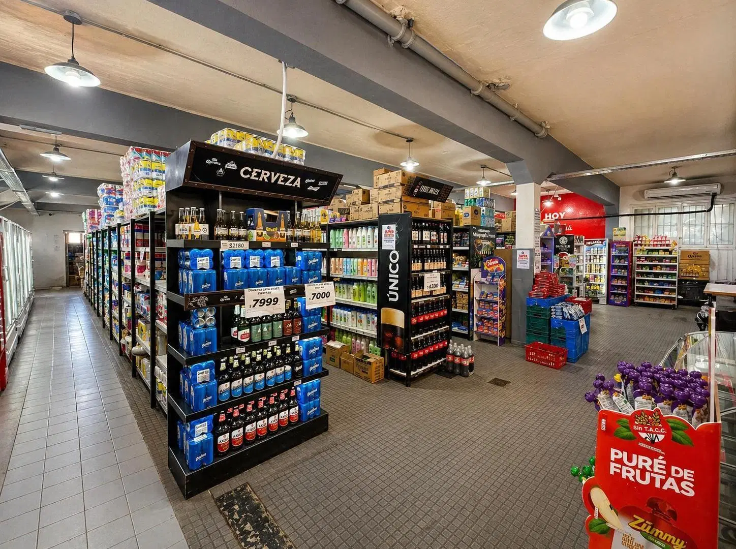 Venta de locales comerciales en Maipú- Edificio Furlotti. 2