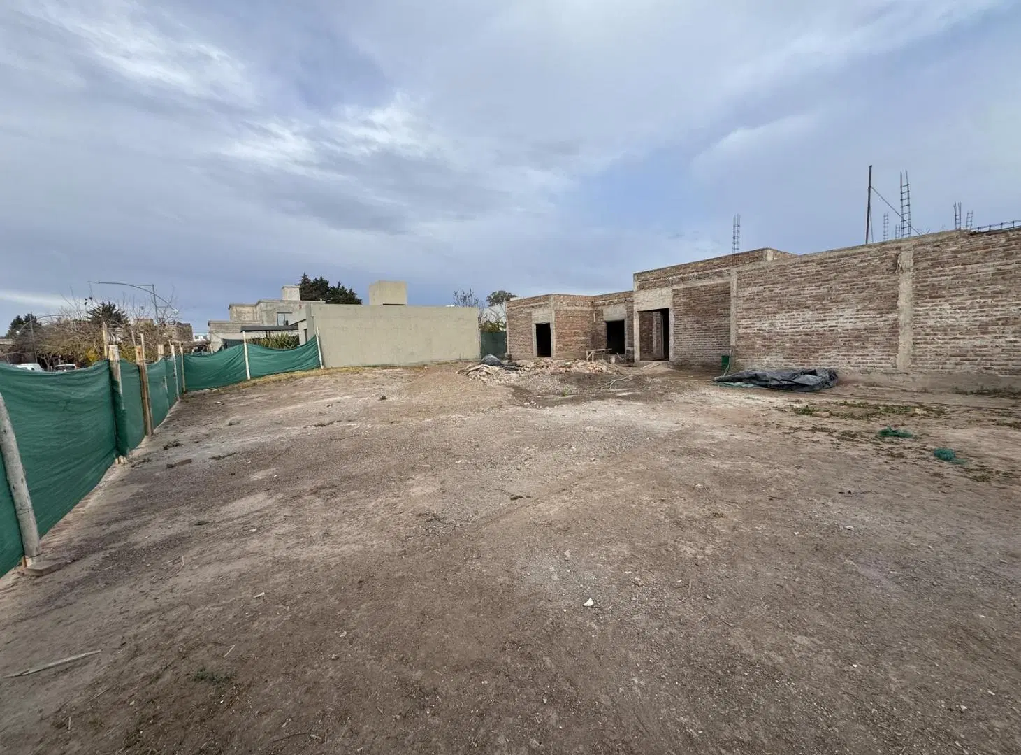 Terreno Barrio Vistandes 300m2 Luján de Cuyo 5