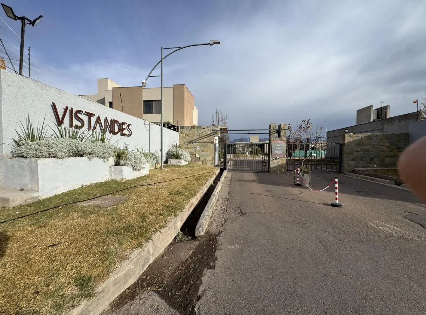 Terreno Barrio Vistandes 300m2 Luján de Cuyo 1