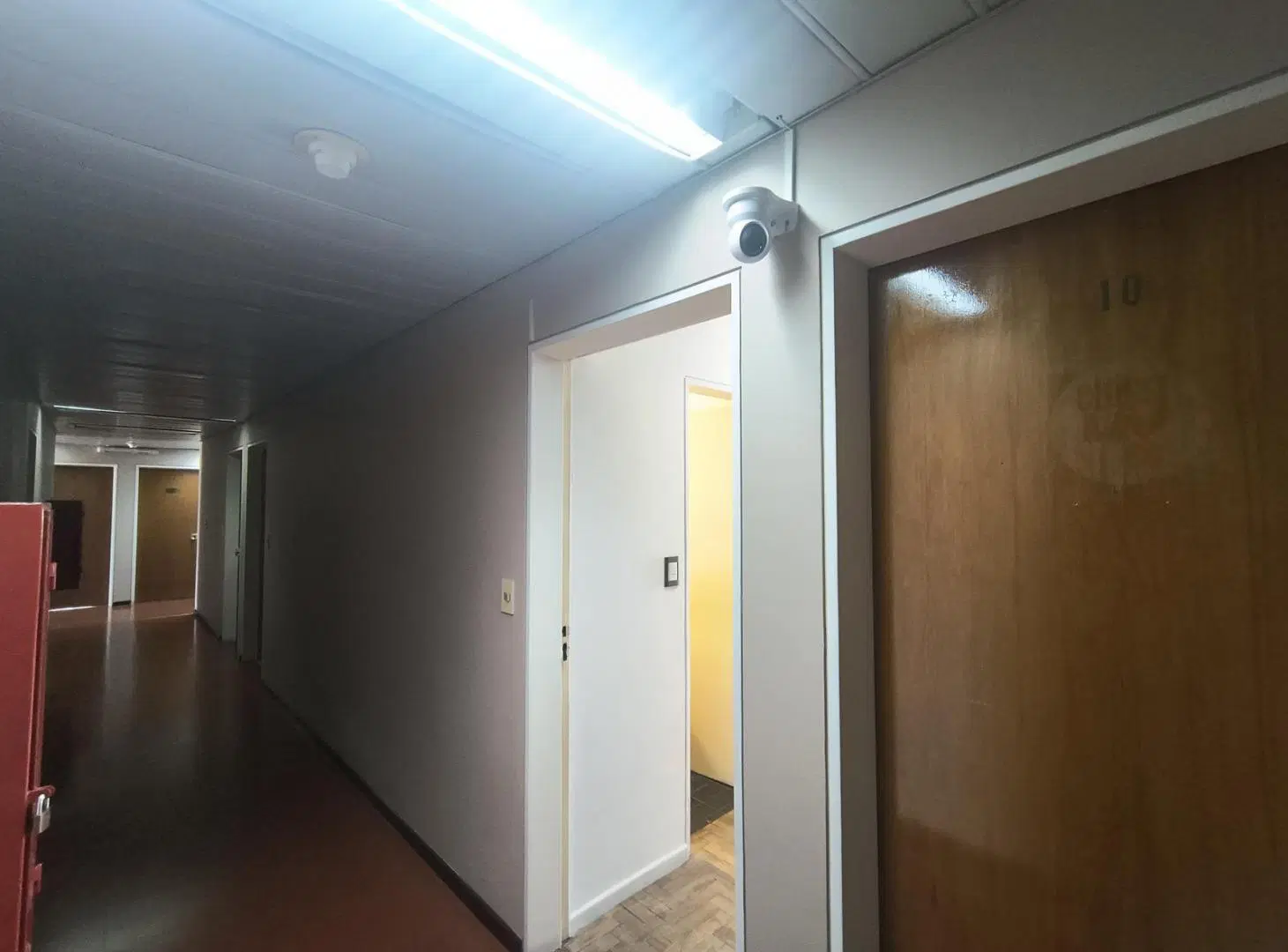 ALQUILER OFICINA EDIFICIO BUCI 4