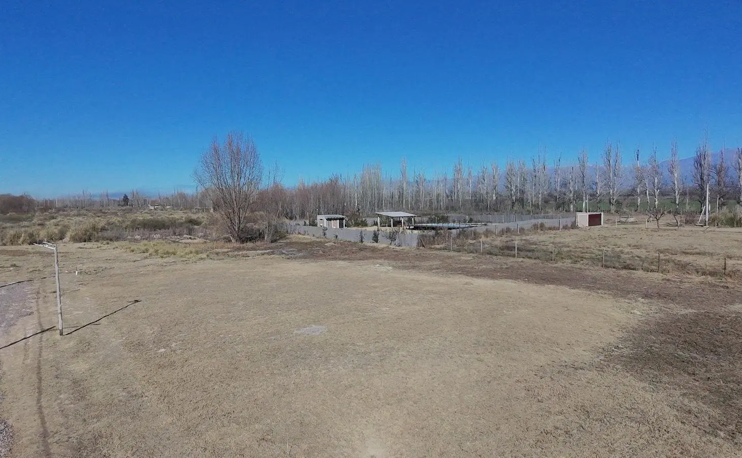 Terreno en Barrio Cerrado San Carlos de Capiz 2000m2 5