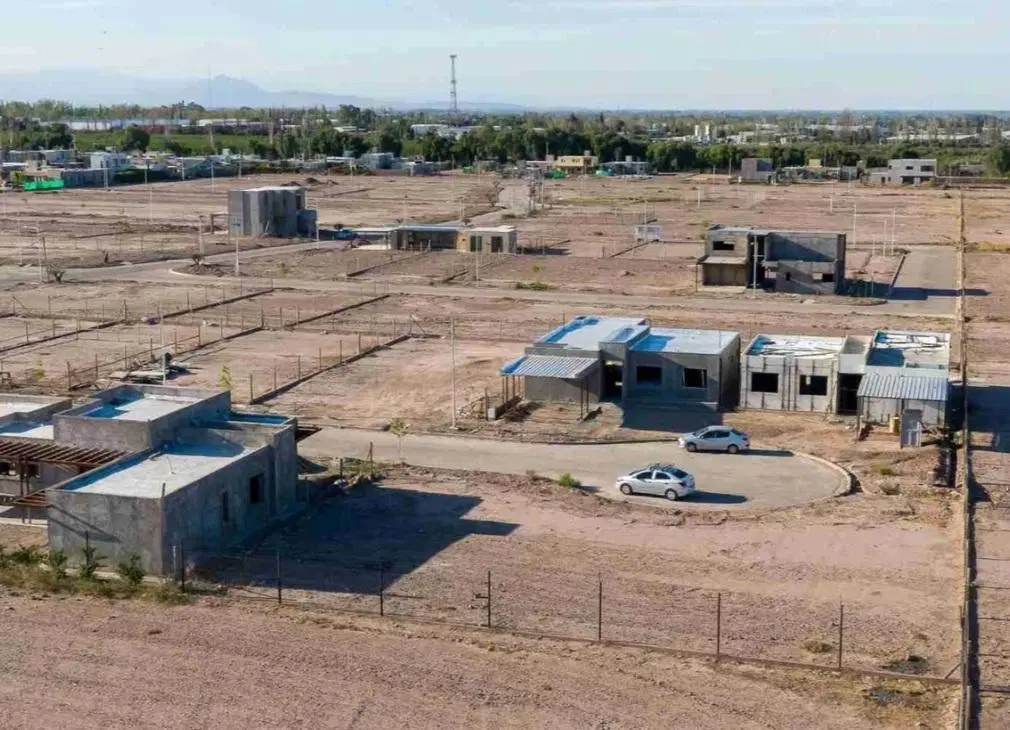VENTA - LOTE CENTRAL EN B° PRIVADO LA VASCONIA 3
